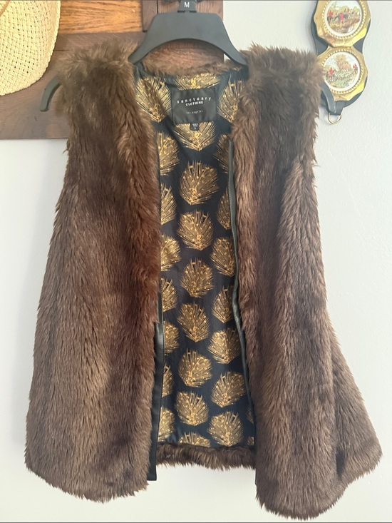 Sanctuary Jackets & Blazers - Sanctuary Brown Faux Fur Vest with Gold Patterned Lining